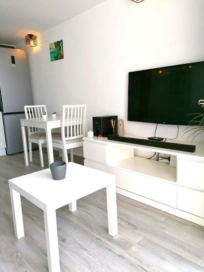 Brisamar Apartamento Con Aire Acondicionado Торемолинос Екстериор снимка